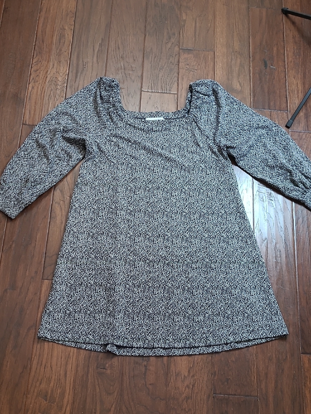LOFT Black & White Blend Long Puff-Sleeve Scoop Neck Dress size Large